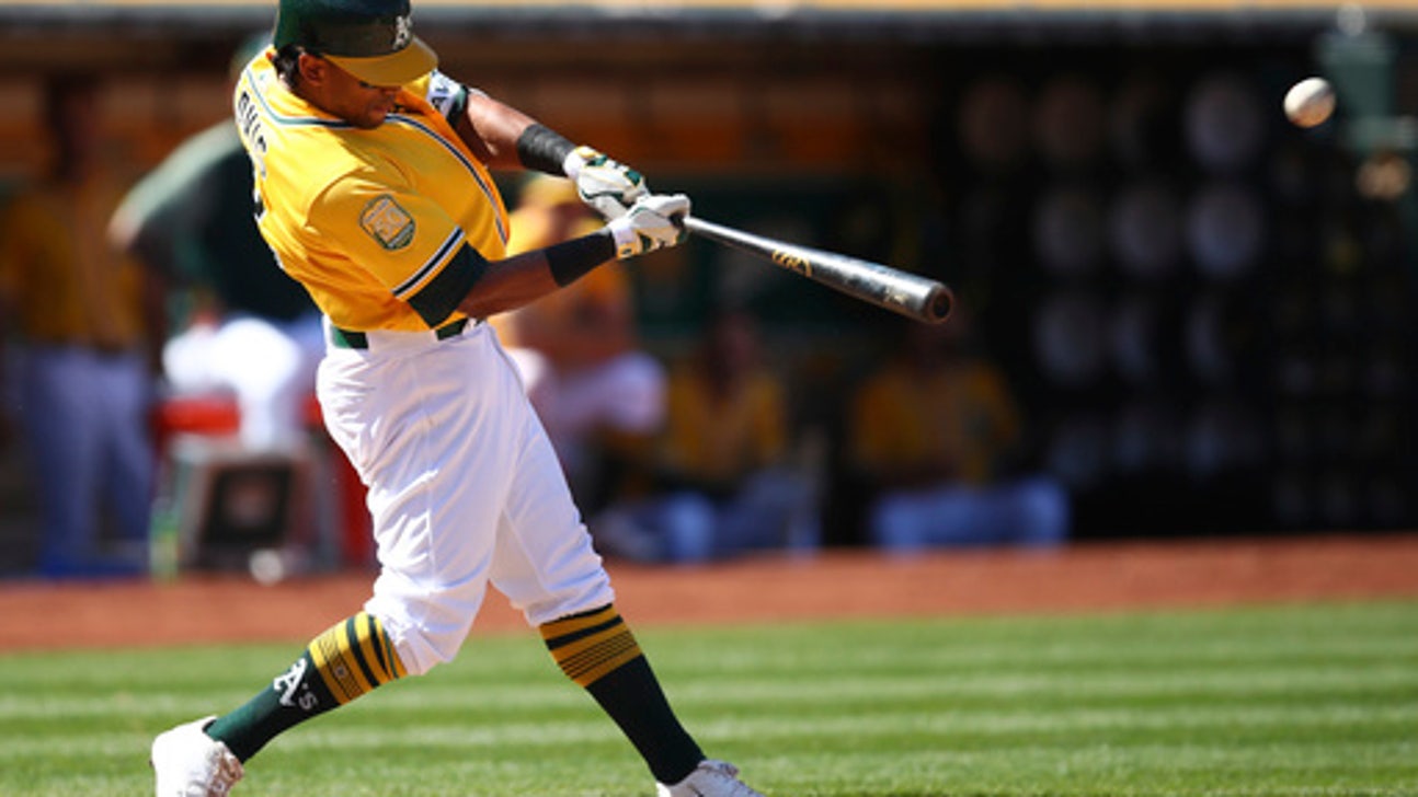 Davis homers off Price in 8th, A’s top Red Sox 4-1