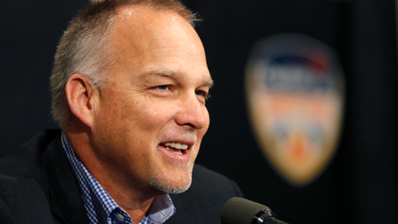 Miami extends coach Mark Richt’s contract through 2023