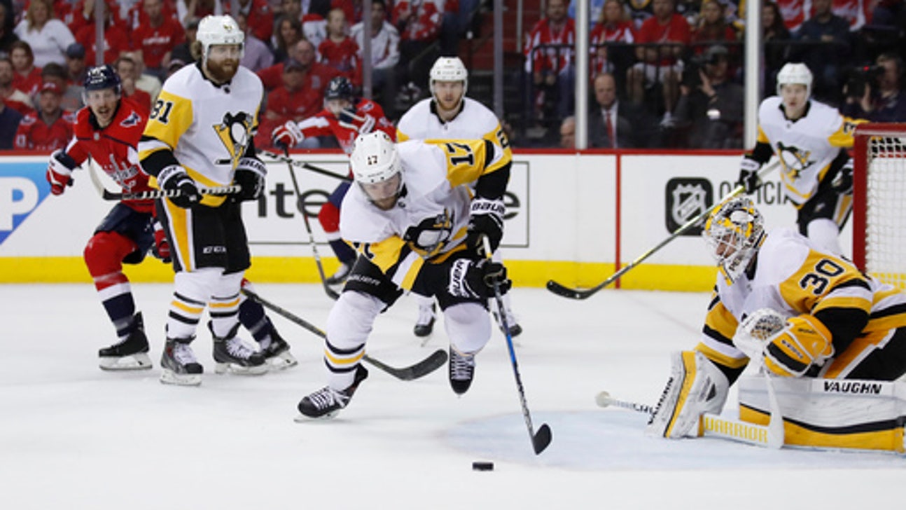 Vrana makes most of promotion, Caps win to put Pens on brink