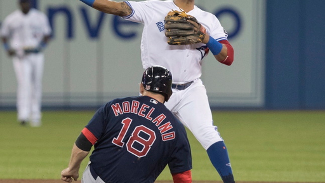 Maile hits game-winning HR in 12th, Jays beat Red Sox 5-3