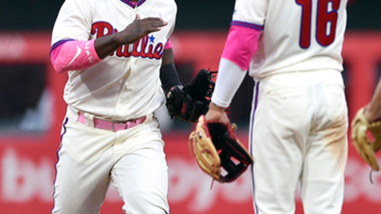 Mets’ deGrom lasts 1 inning, Williams homer lifts Phils 4-2