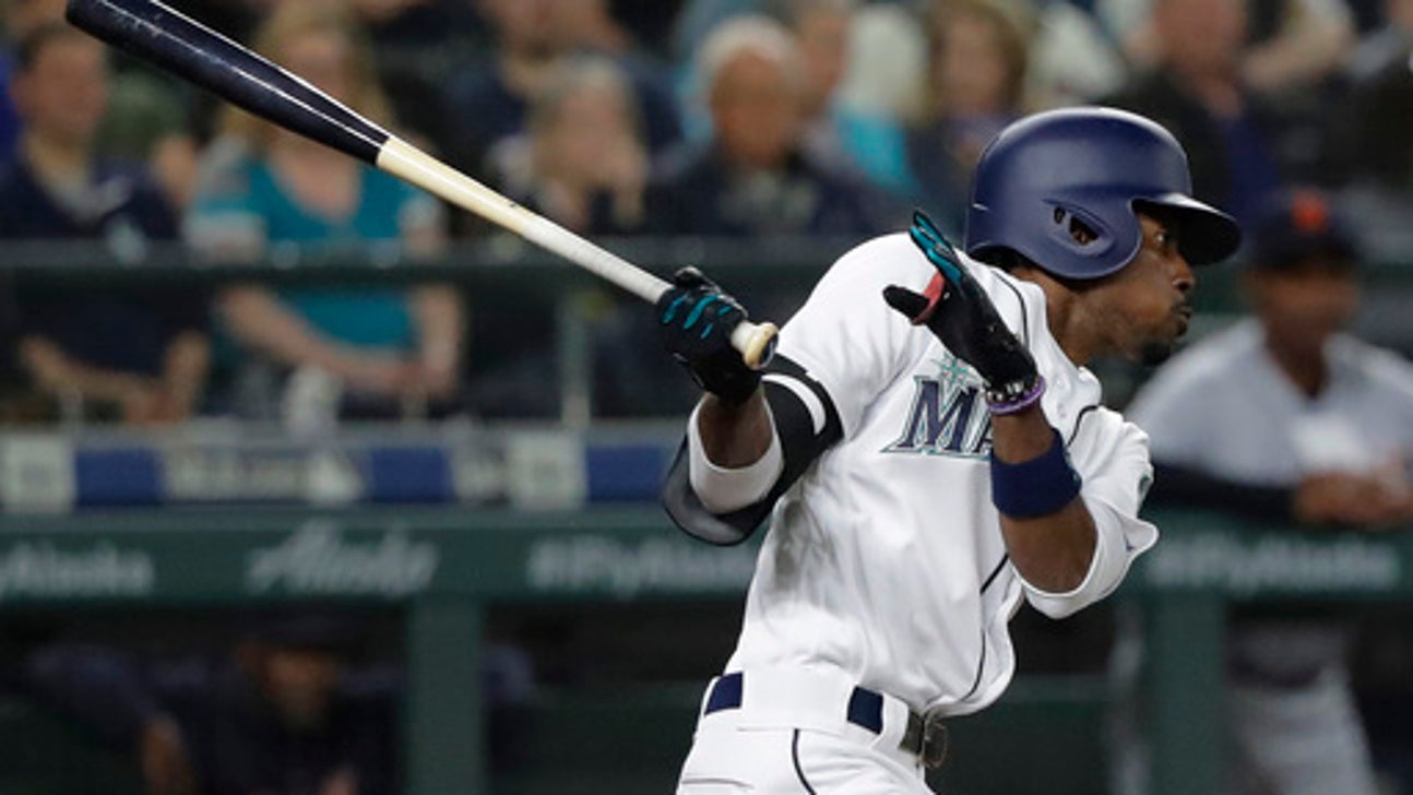 Mariners’ Dee Gordon has broken toe, joins Cano on DL