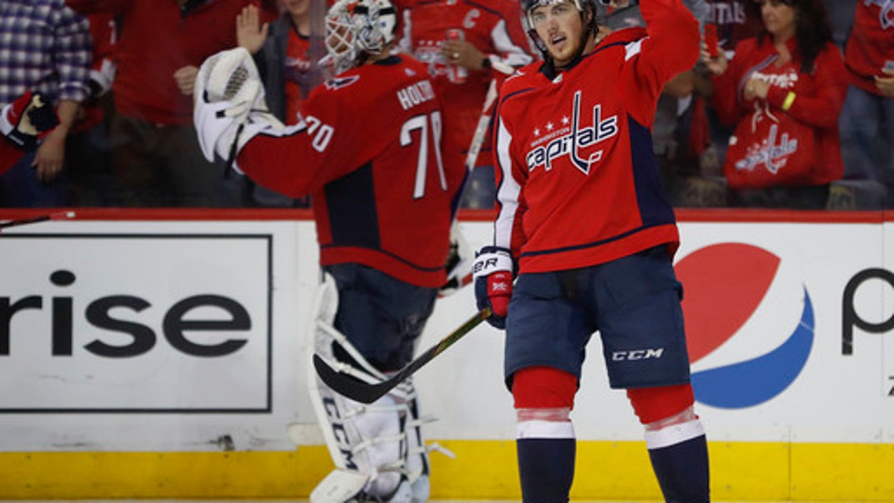 Capitals rough up Lightning to force Game 7 in East final
