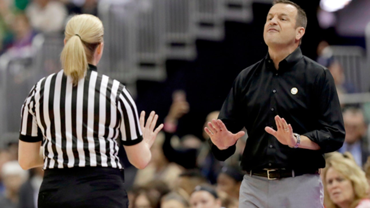 NCAA suspends Louisville’s Walz for 1 NCAA Tournament game