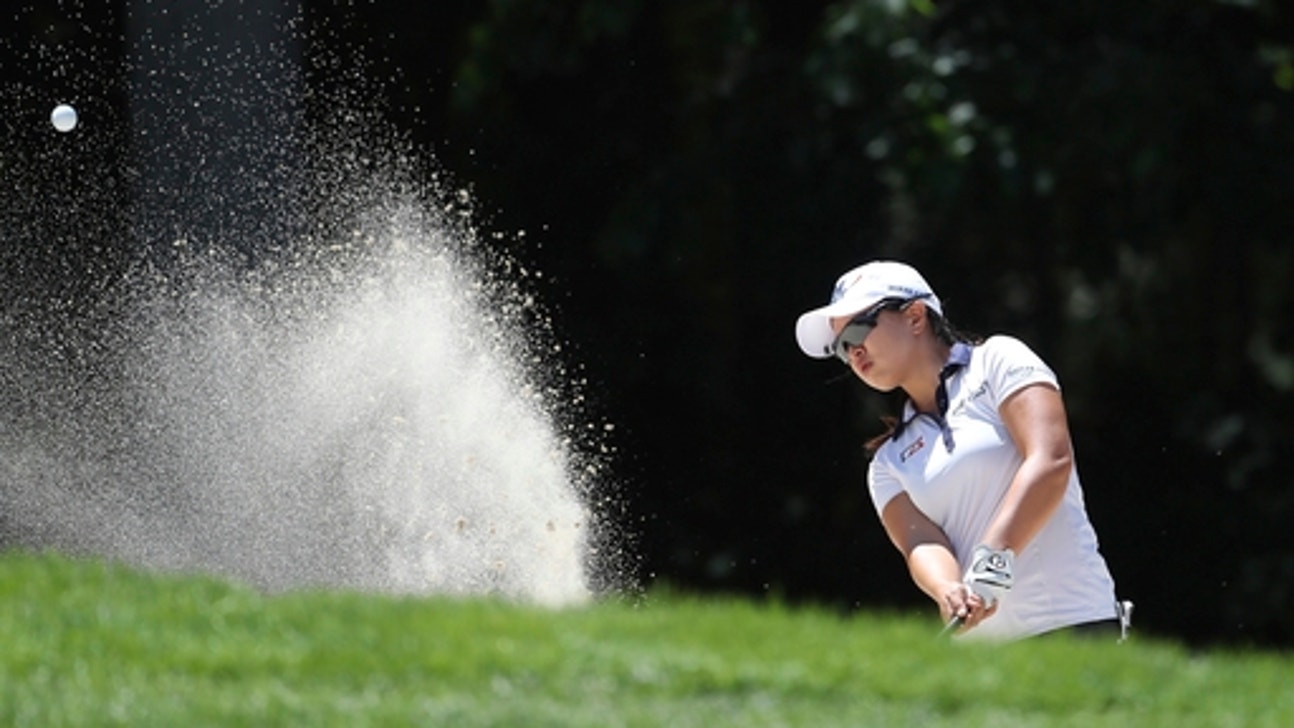 Kim shoots course-record 61 to take 2nd round LPGA lead