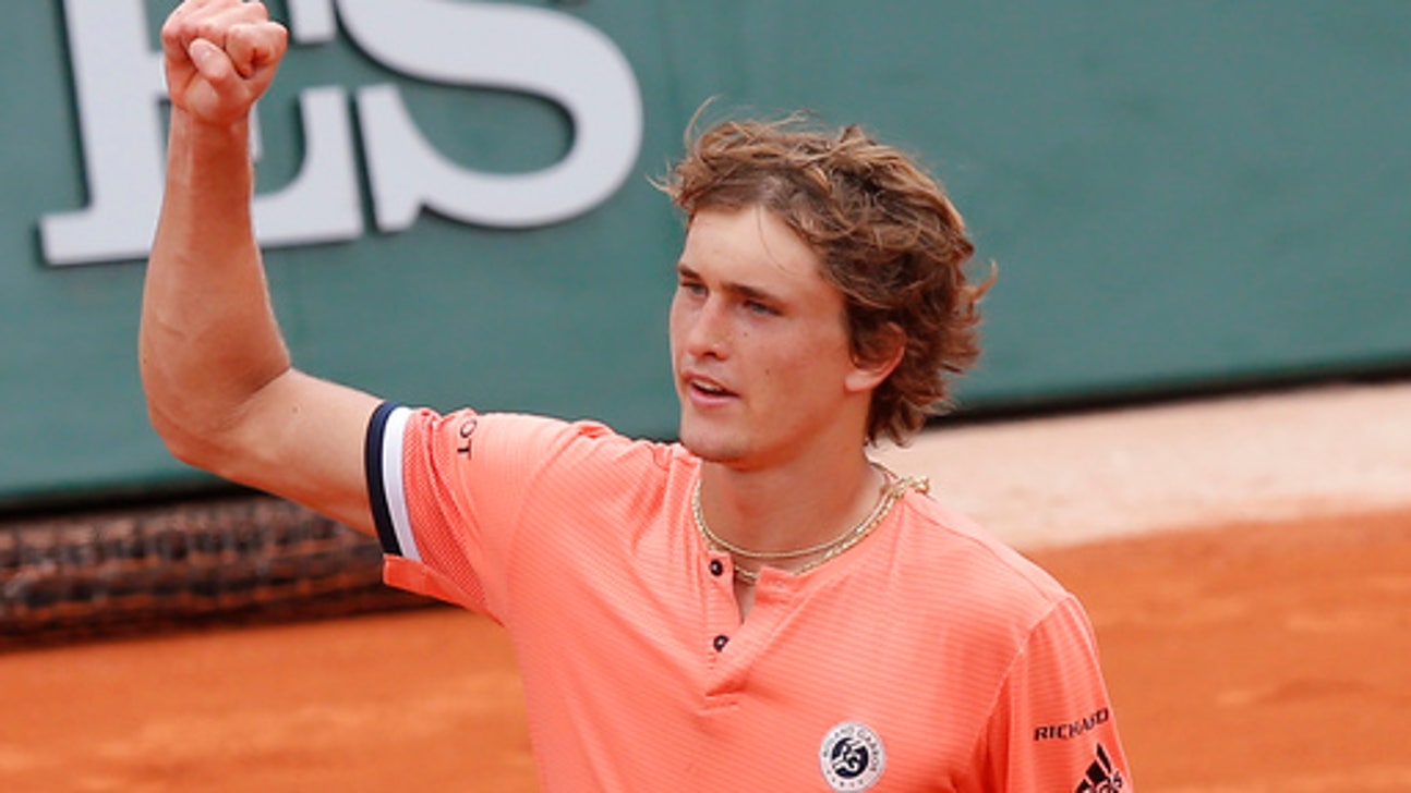 Djokovic, Thiem, Zverev and Wozniacki in 4th-round action