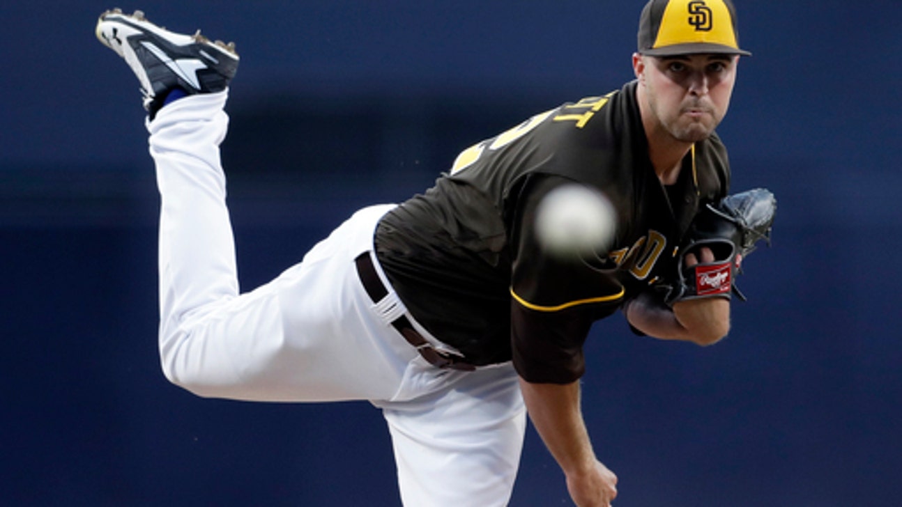 Padres recall Castillo, option Lockett back to Triple-A