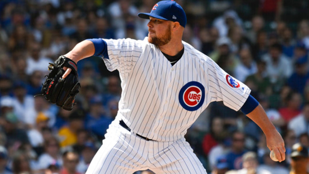 Lester, Cubs 1-hit Pirates for 11th win in 13 games