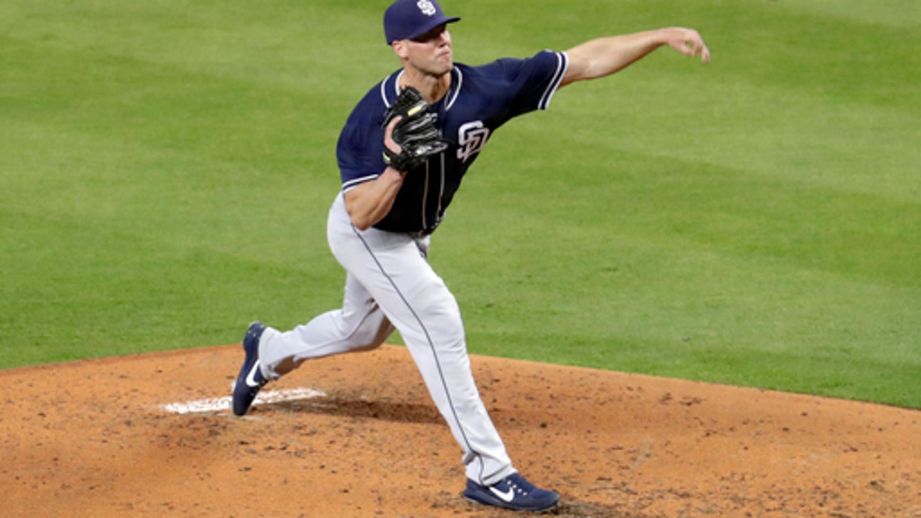 Padres lefty Richard pitching no-hitter through 6 vs Marlins