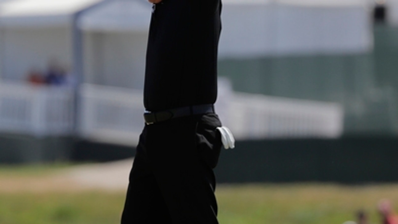 Mickelson apologizes 4 days after violating golf rules
