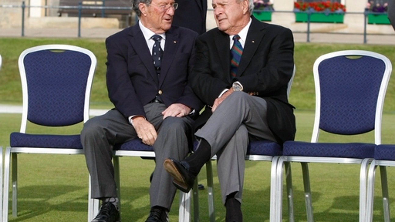 Family of Peter Thomson says 5-time British Open winner dies
