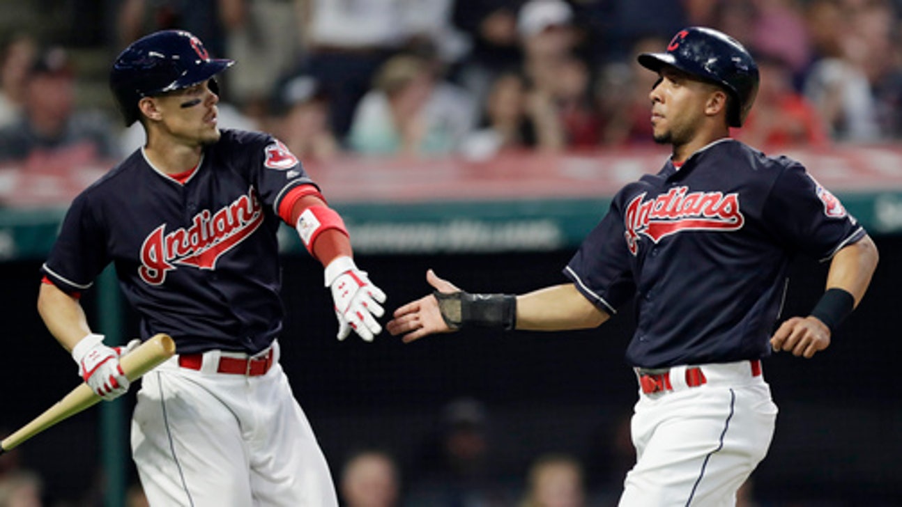 Clevinger strikes out 10 as Indians beat White Sox 6-3