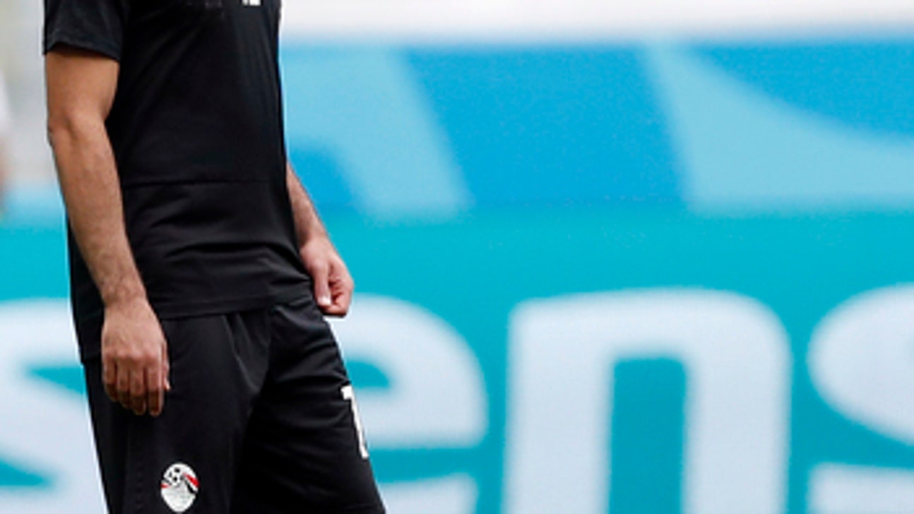 Sources: Salah considering retiring from national team