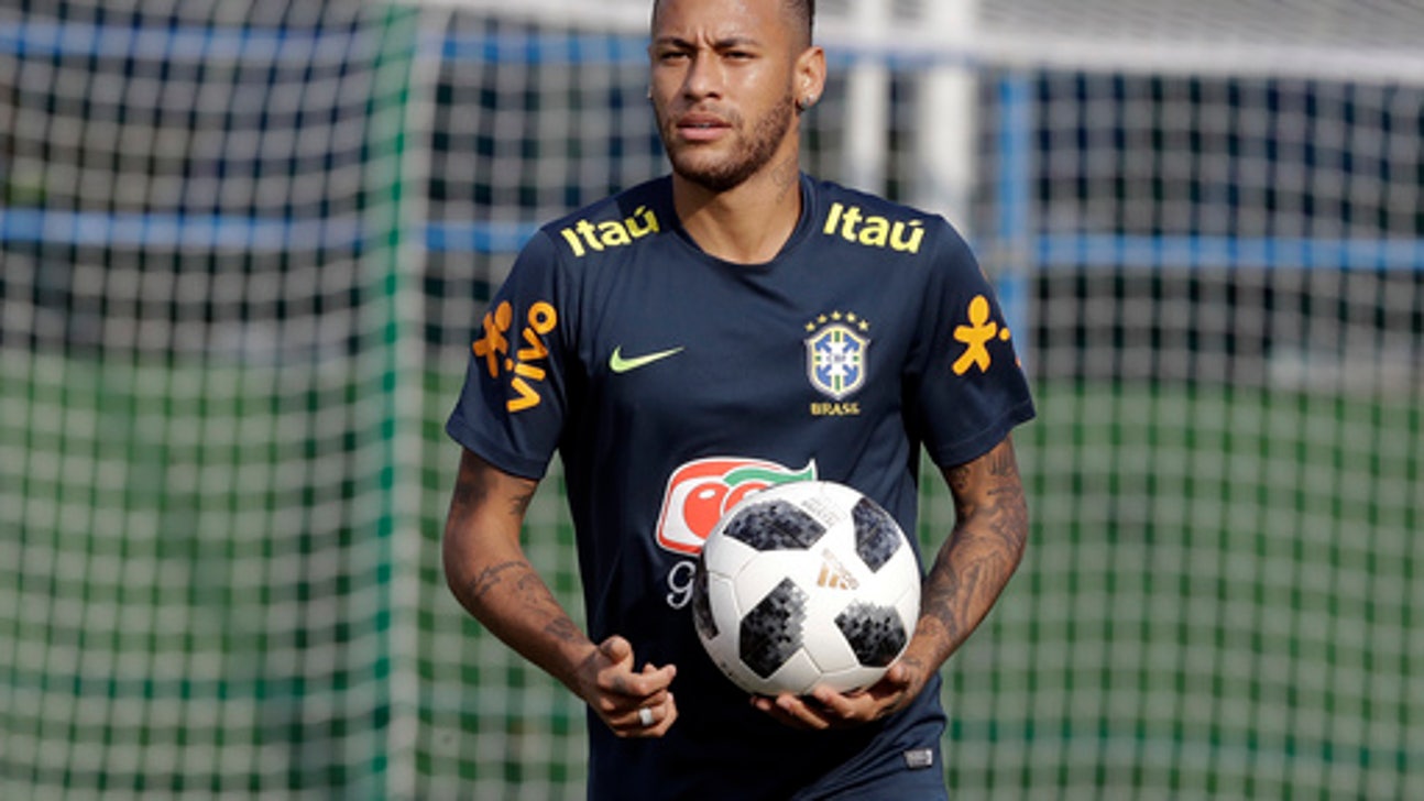 After the success of his PSG teammates, Neymar faces Mexico