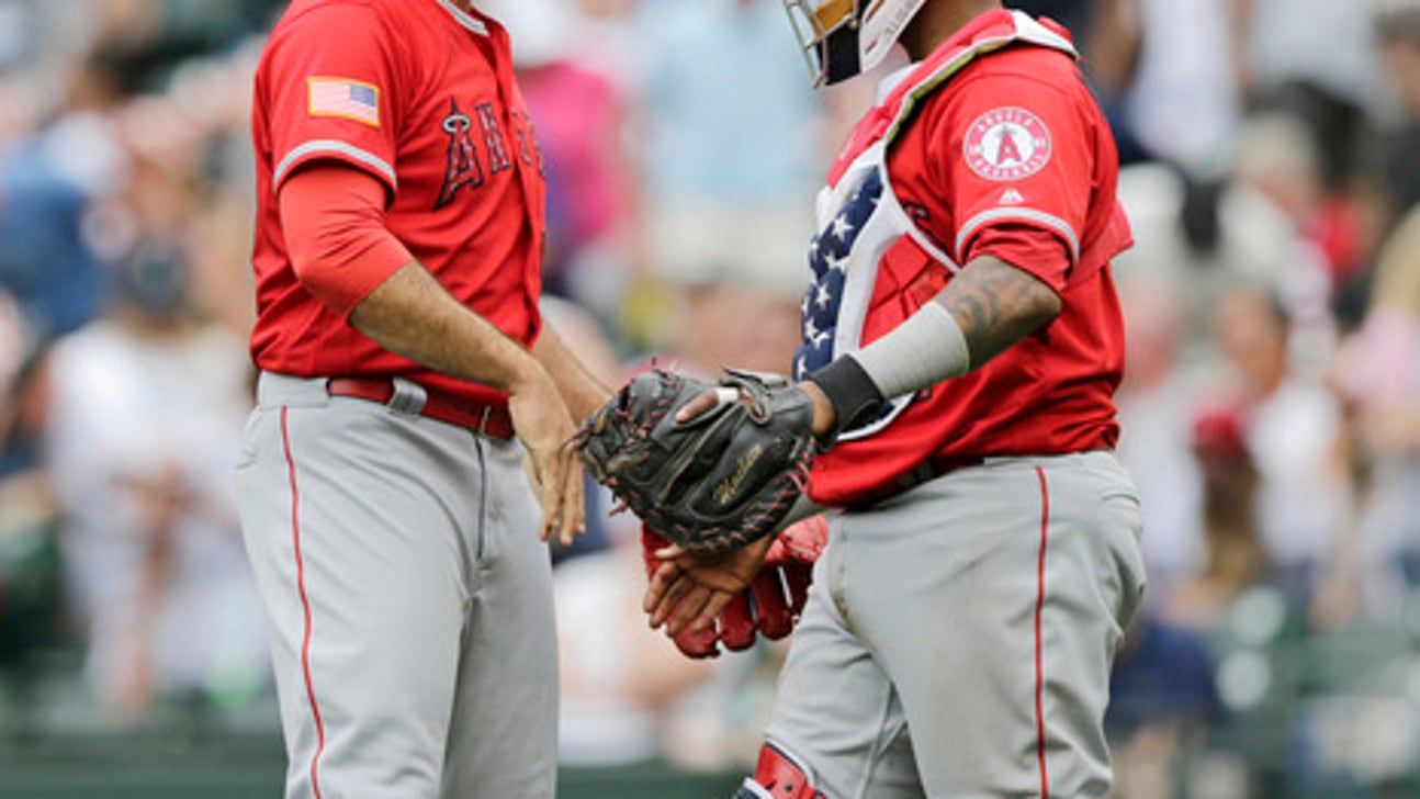 Calhoun homers, Angels end Mariners’ streak with 7-4 win