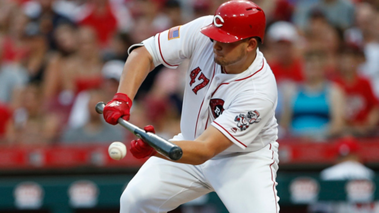 Winker, Peraza key Reds big fourth in 7-4 win over White Sox