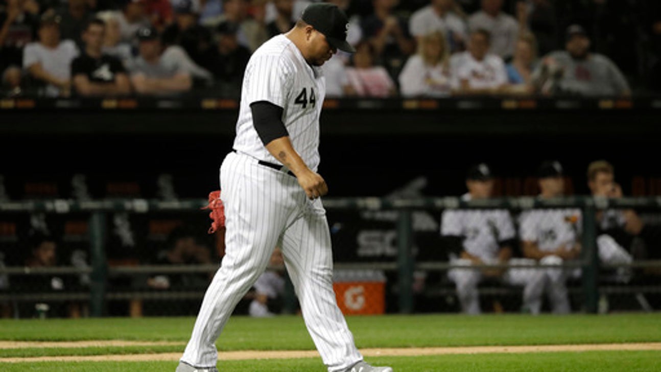 Fowler, Wong, Mikolas lead Cards to 14-2 rout of White Sox