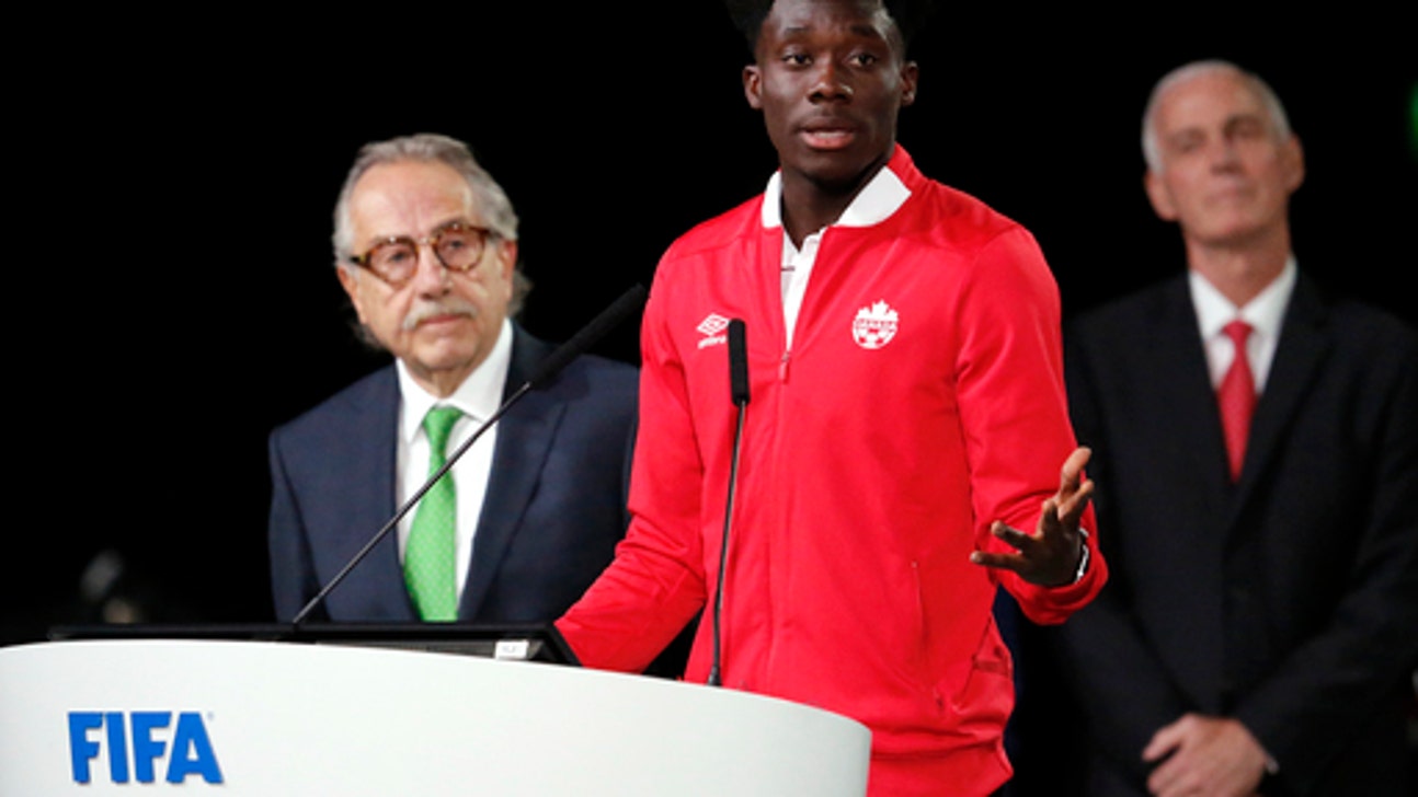 Canadian teenager Davies joins Bayern for $13 million