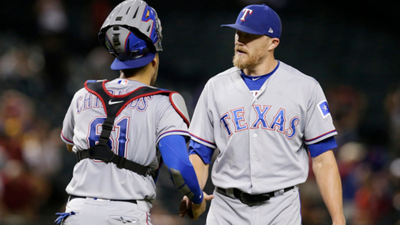 D-backs look to bolster bullpen with pair of deadline deals