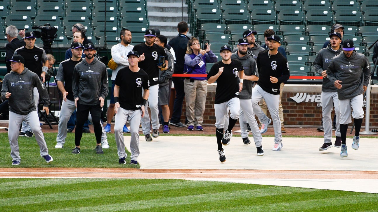 Cubs leave Edwards off wild-card roster; Strop active