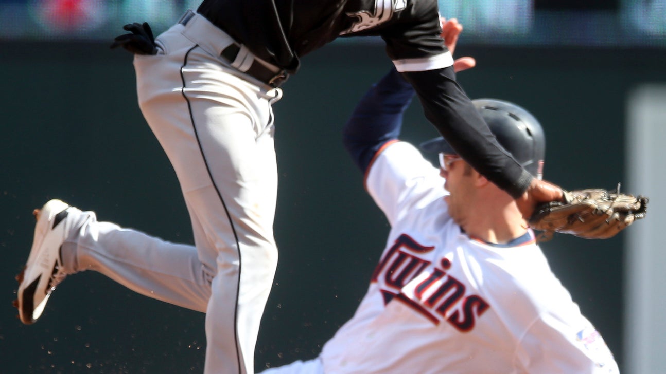 Is this the end? Mauer savors last Twins series of season