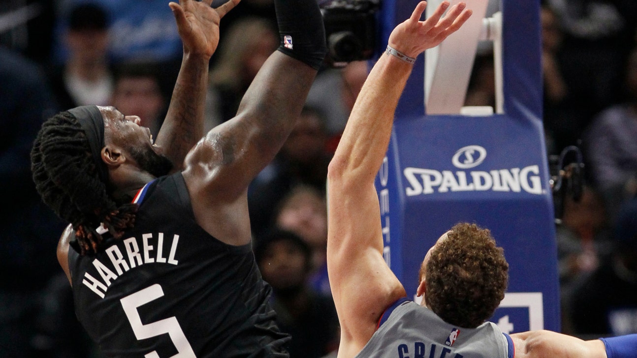 Clippers rally from 25 down, beat Pistons 111-101