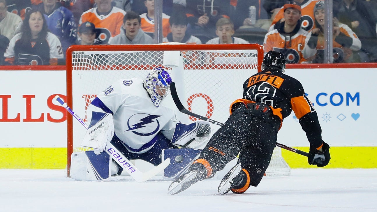 Lightning beat Flyers, tie club mark with 10th straight win