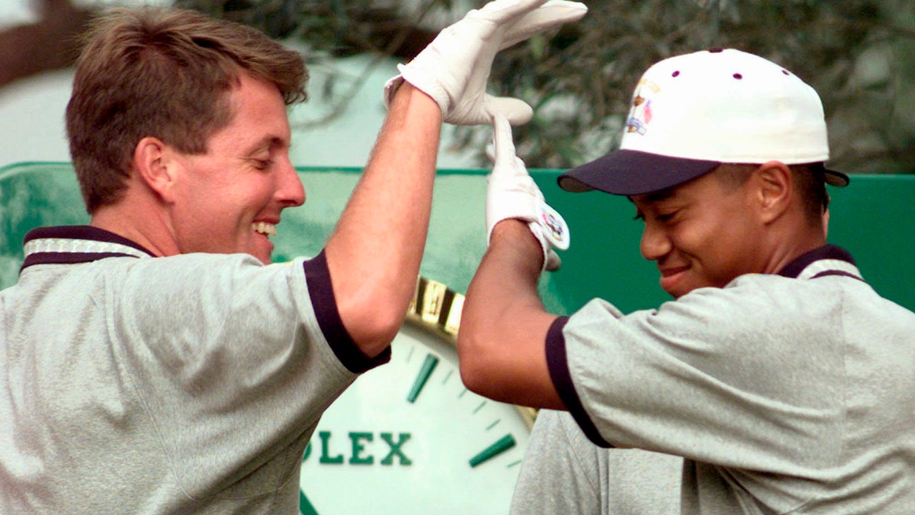 Mickelson gets a final try at winning Ryder Cup in Europe