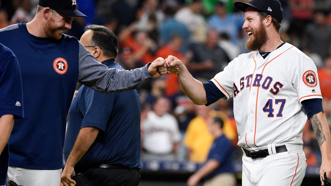 Sanchez helps Astros no-hit Mariners 9-0