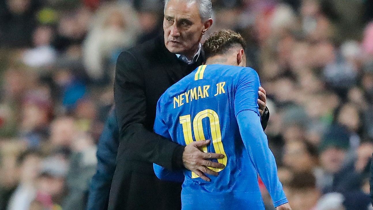 Neymar picks up apparent groin injury during Brazil friendly