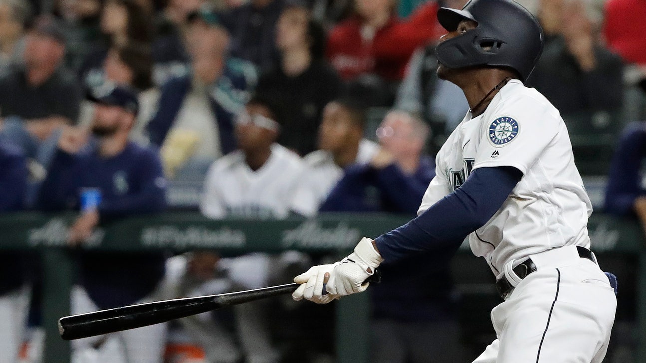 Lewis HR spoils another no-hit bid, Seattle beats Reds 5-3