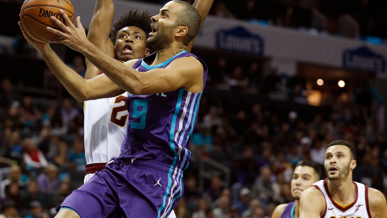 Lamb scores 19, Hornets rout Cavaliers 126-94