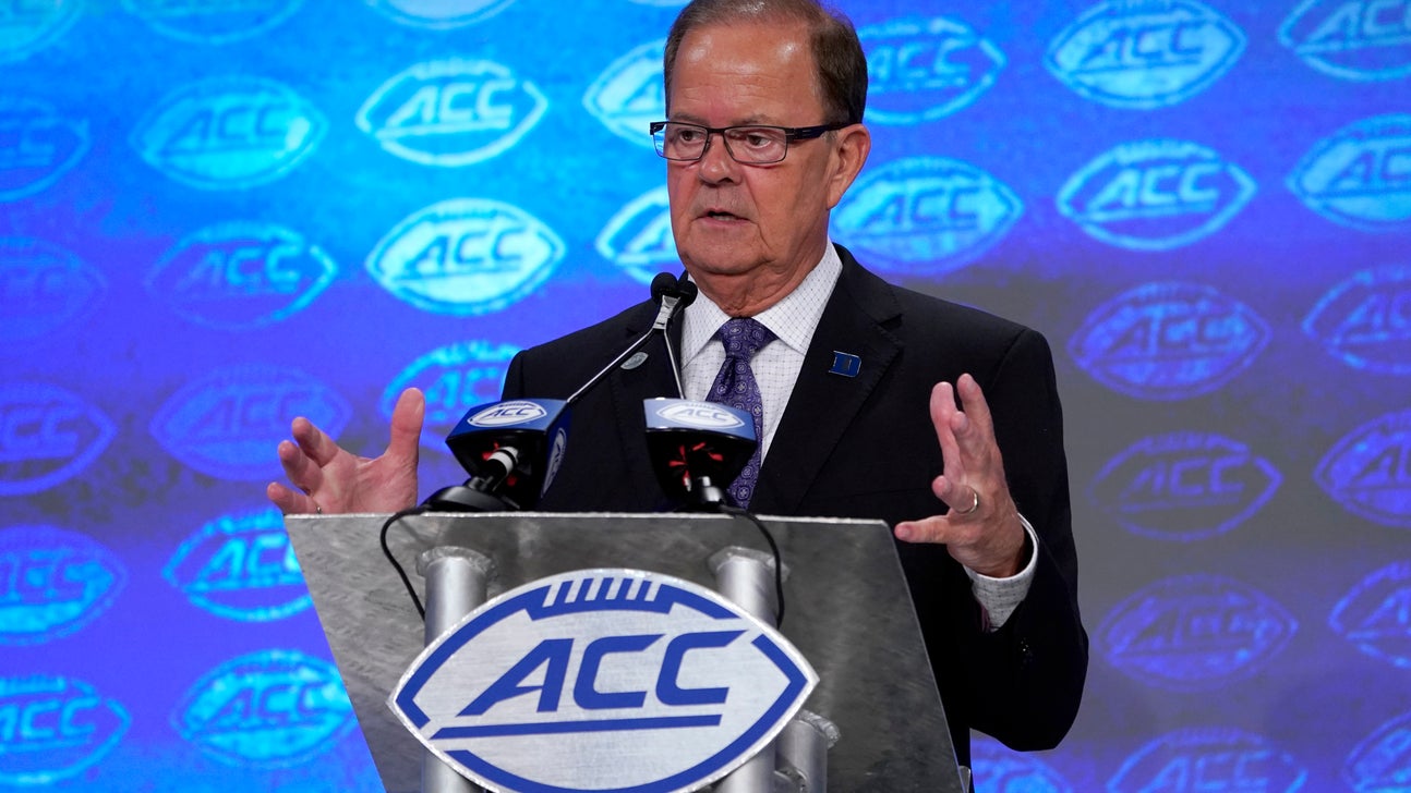 The Latest: Mendenhall using 2018 setbacks as teaching tool