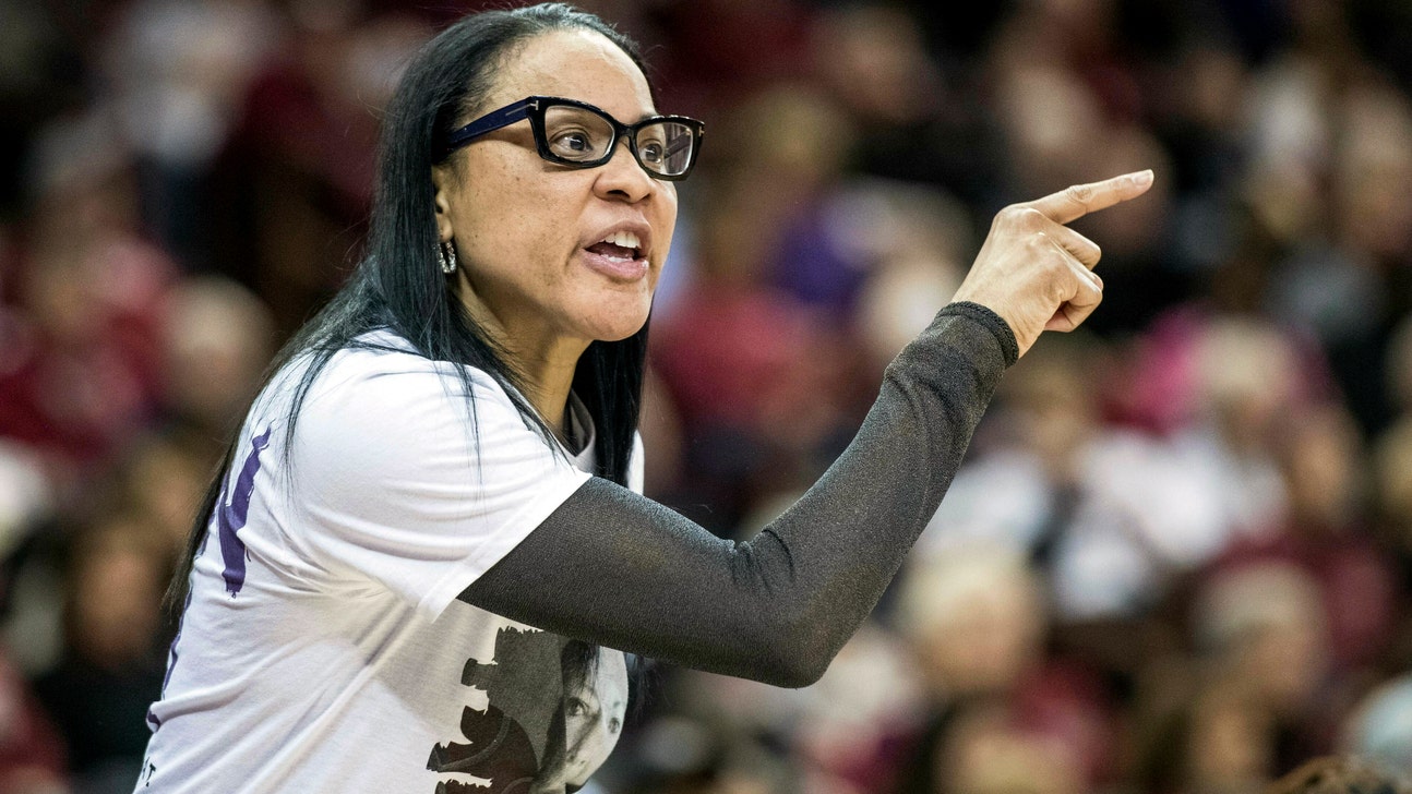 No. 12 South Carolina rolling after early struggles