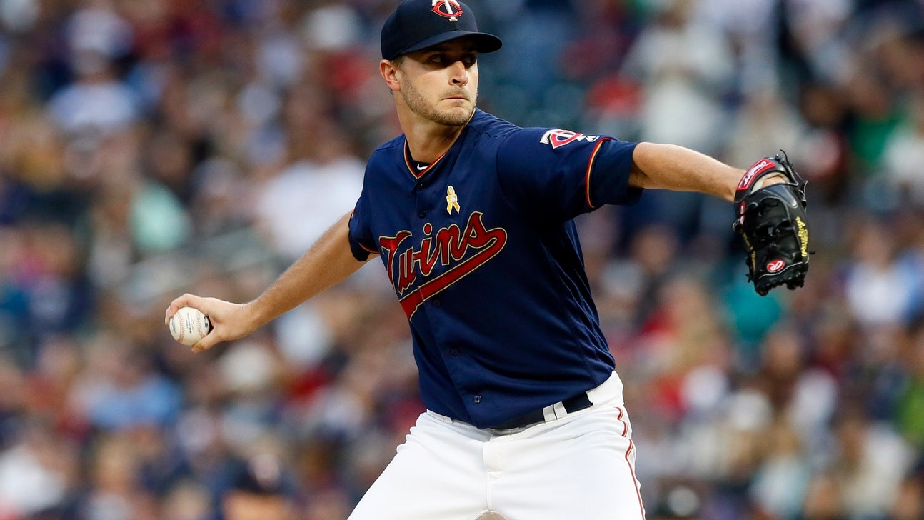 Garver hits a pair of homers, Twins beat Indians 5-3