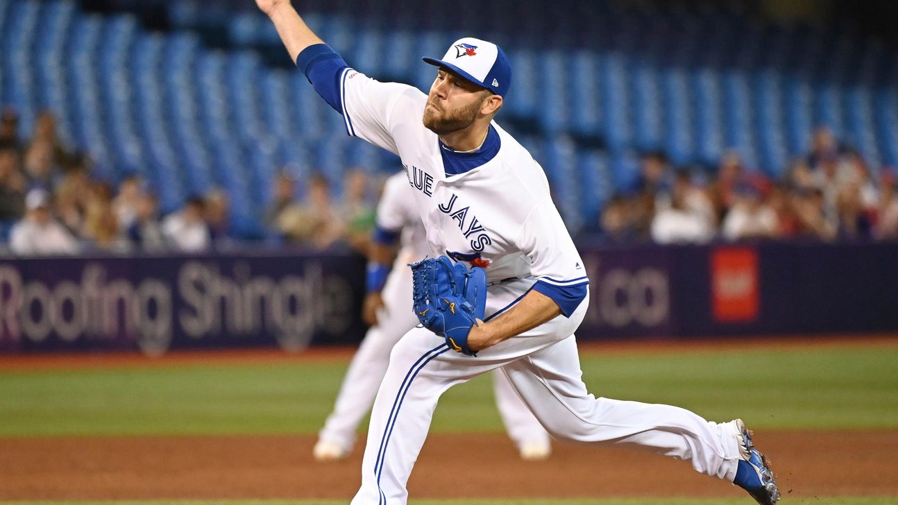 David Phelps acquired by Cubs in deal with Blue Jays