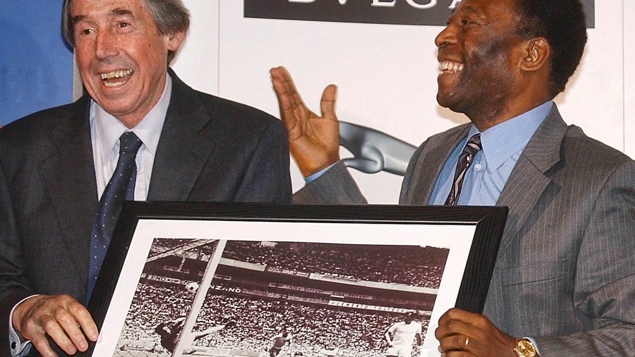 World Cup-winning England goalkeeper Gordon Banks dies at 81