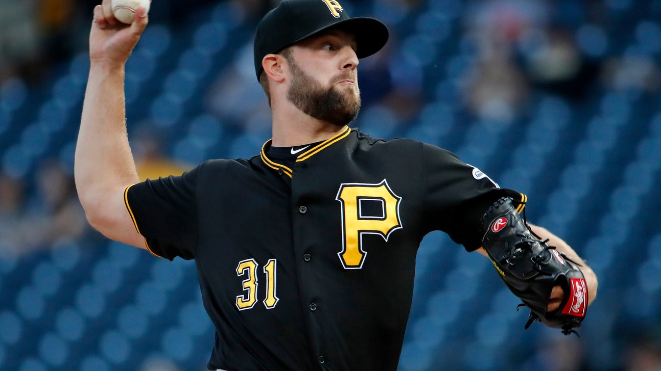 Brewers acquire pitcher Jordan Lyles from Pirates