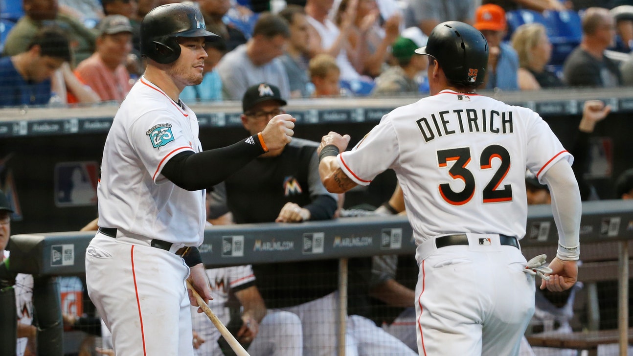 Guerra gets Molina to escape jam, Marlins hold off Cards 2-1