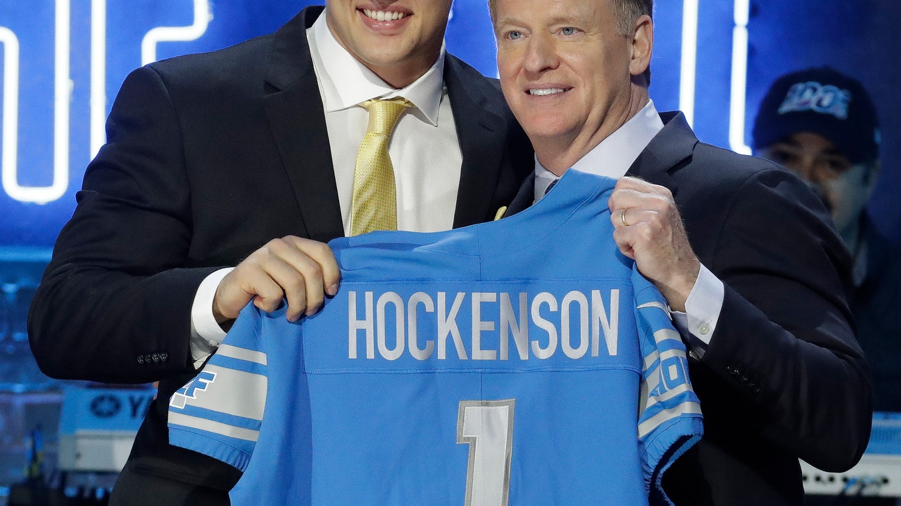 Lions select Iowa tight end T.J. Hockenson with No. 8 pick