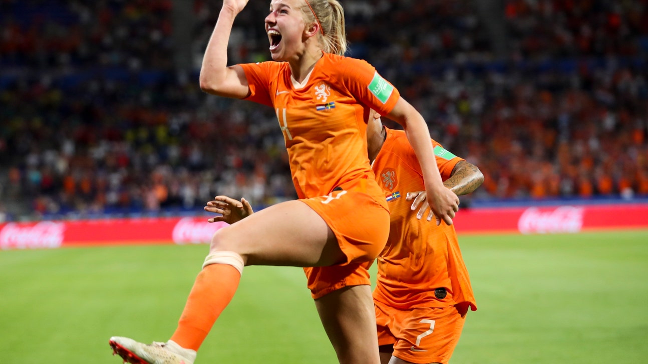 England embraces rivalries, big venues for Women's WCup lift