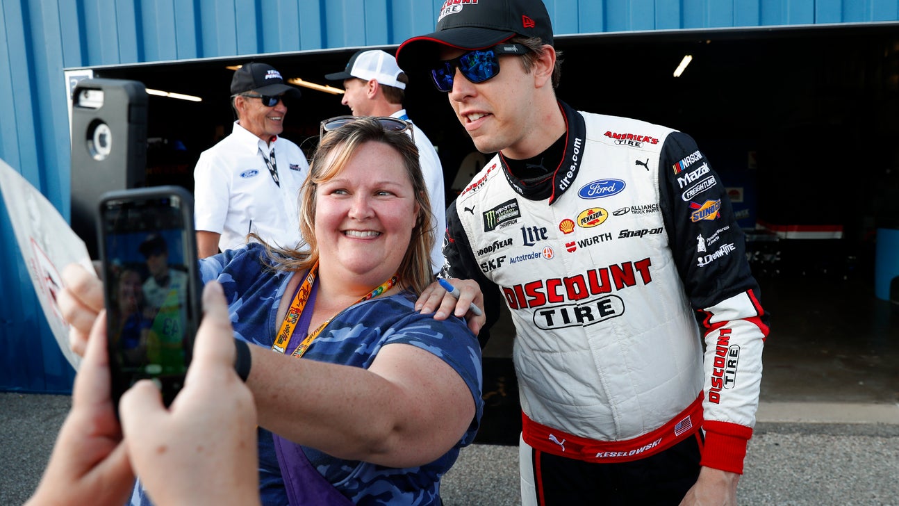 Kevin Harvick wins NASCAR Cup race at Michigan
