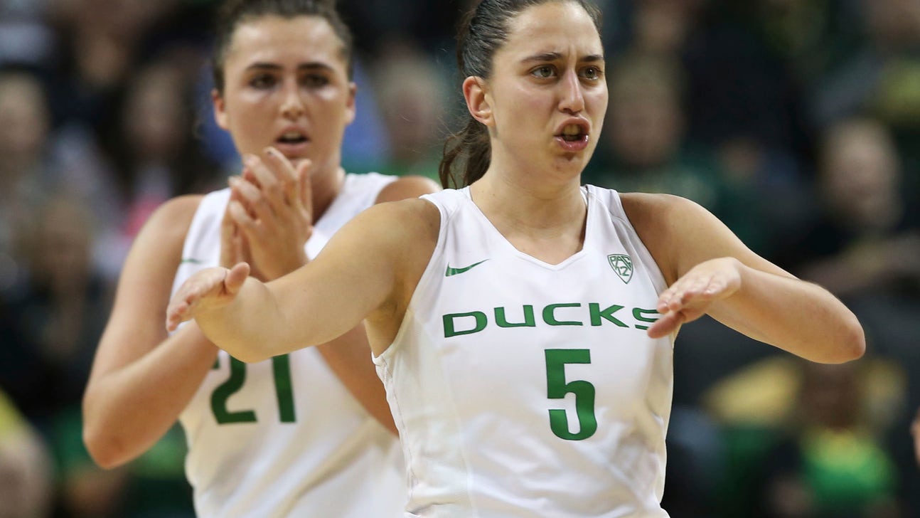 No. 5 Oregon women beat Washington in Pac-12 opener