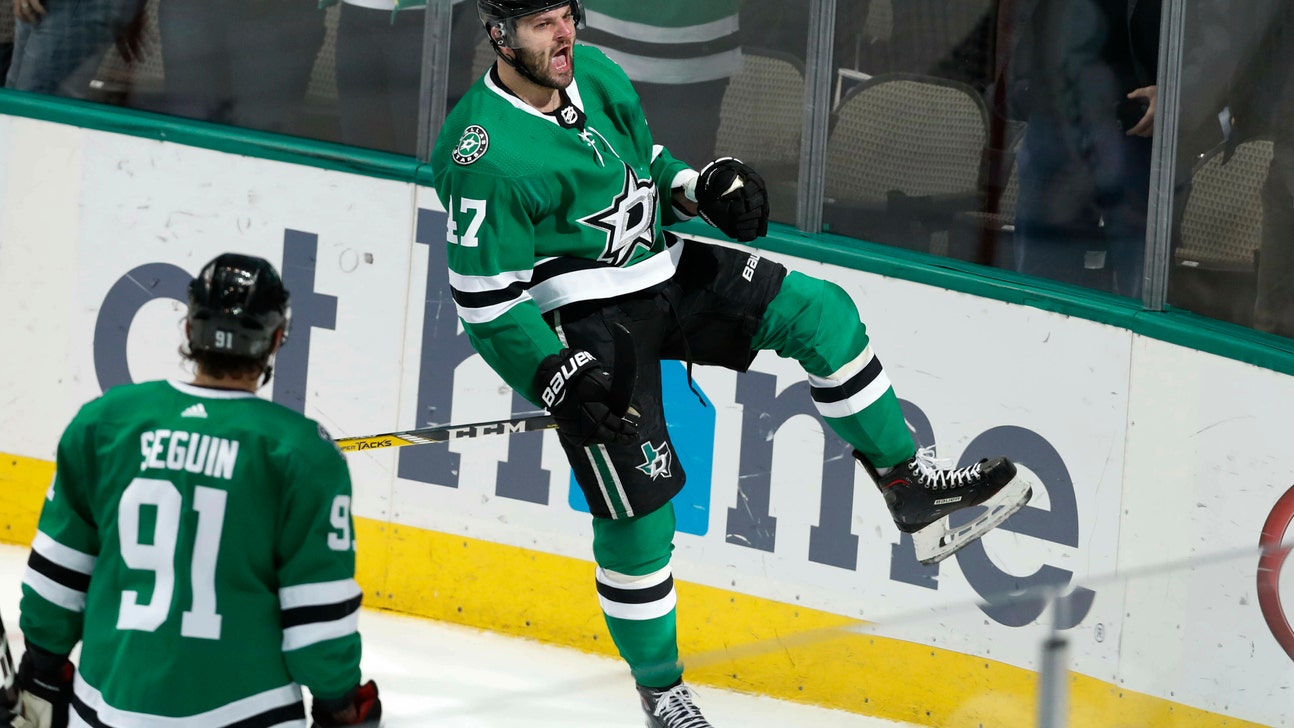 Stars clinch playoff spot; Canes get big win