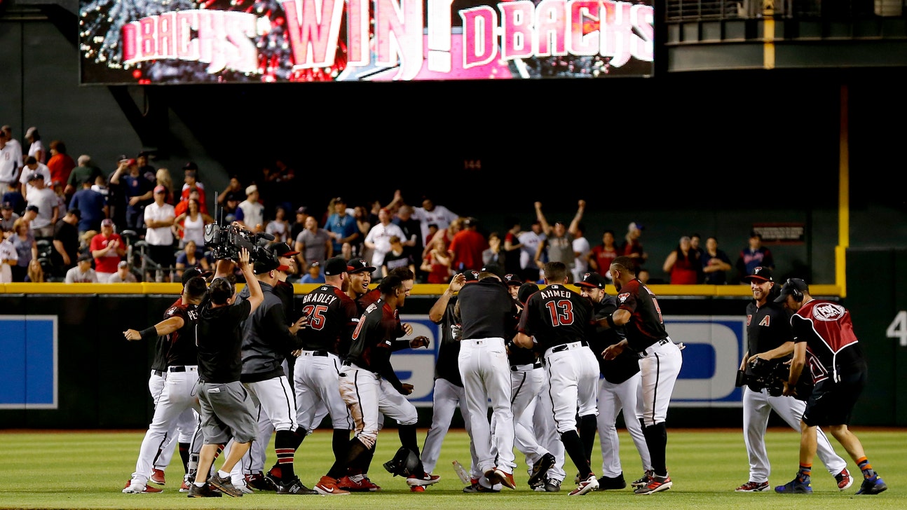 Kelly’s hit lifts D-backs in 9th, Red Sox fall to 2-8