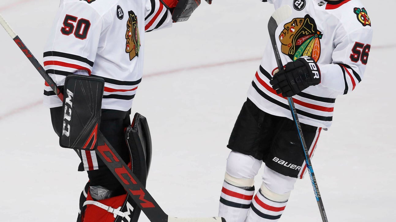 DeBrincat helps Blackhawks beat Stars 2-1