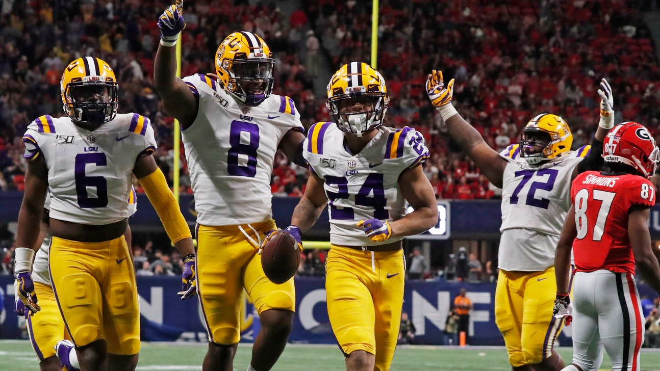 No. 1 LSU locks up playoff spot, routing No. 4 Georgia