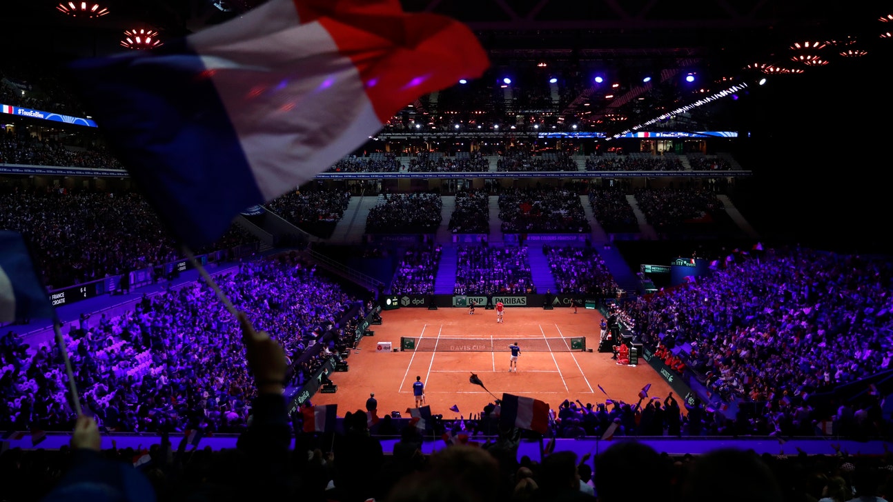 Doubles win keeps French hopes alive at Davis Cup final