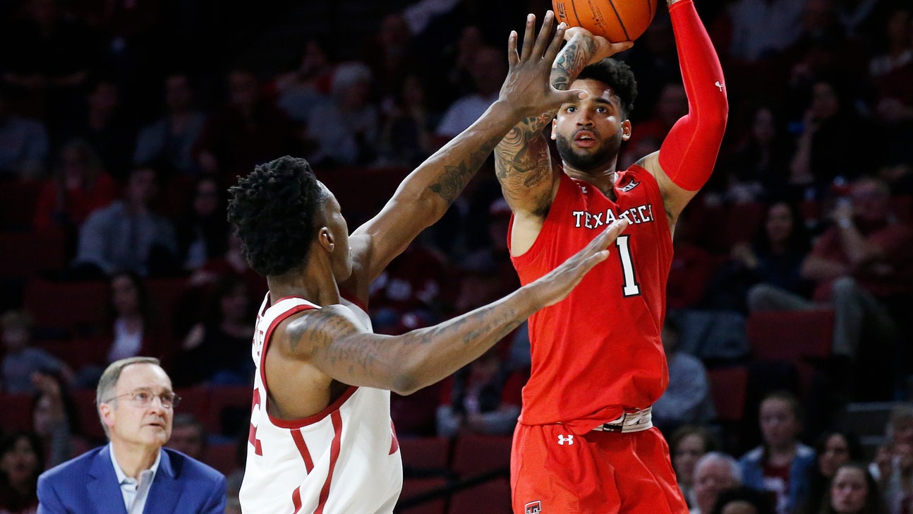 Moretti leads No. 18 Texas Tech past Oklahoma 66-54
