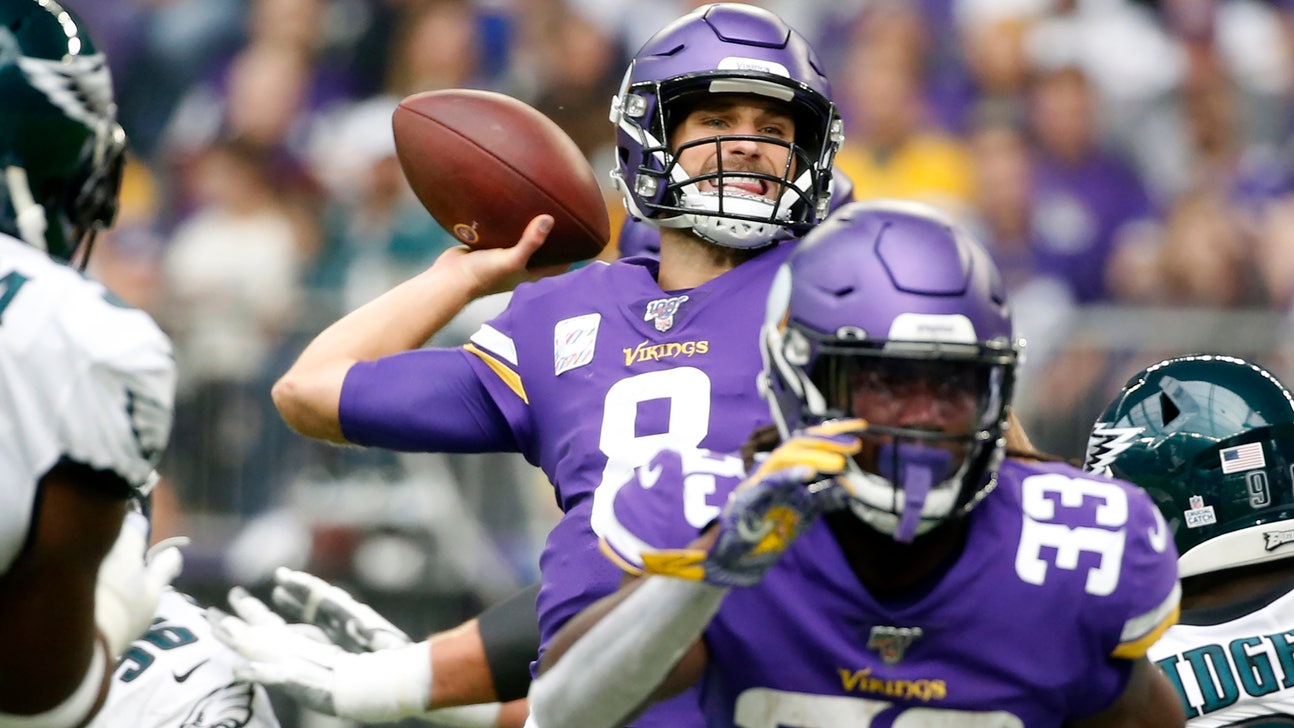 Vikings surge into 2nd half on strength of Cook, Cousins